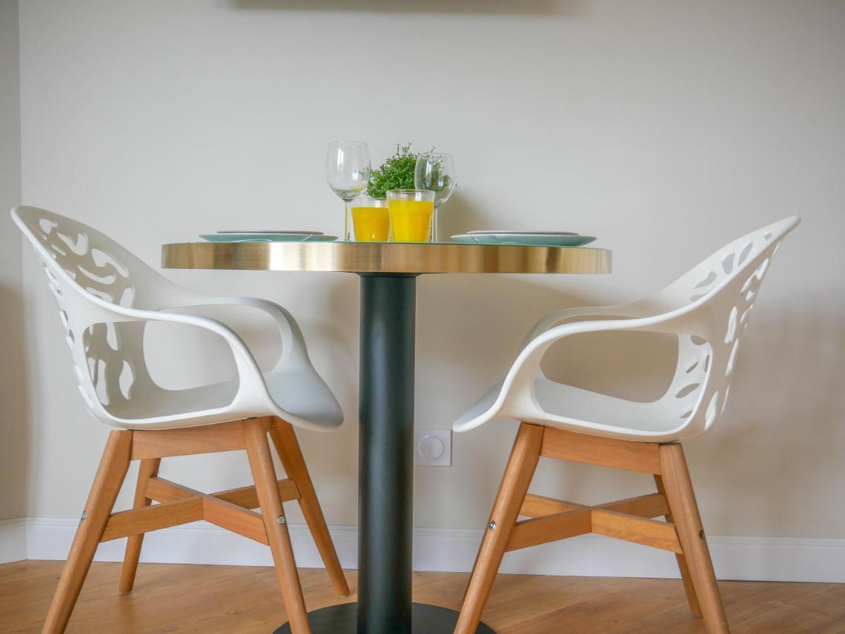 Studio rénové avec terrasse et vue unique ! Caen Esterno foto