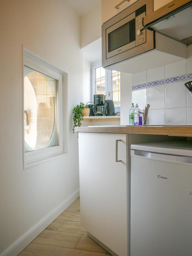 Studio rénové avec terrasse et vue unique ! Caen Esterno foto